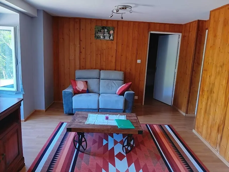 Rdc Entree Exterieur Privatifs Apartment Mandailles-Saint-Julien
